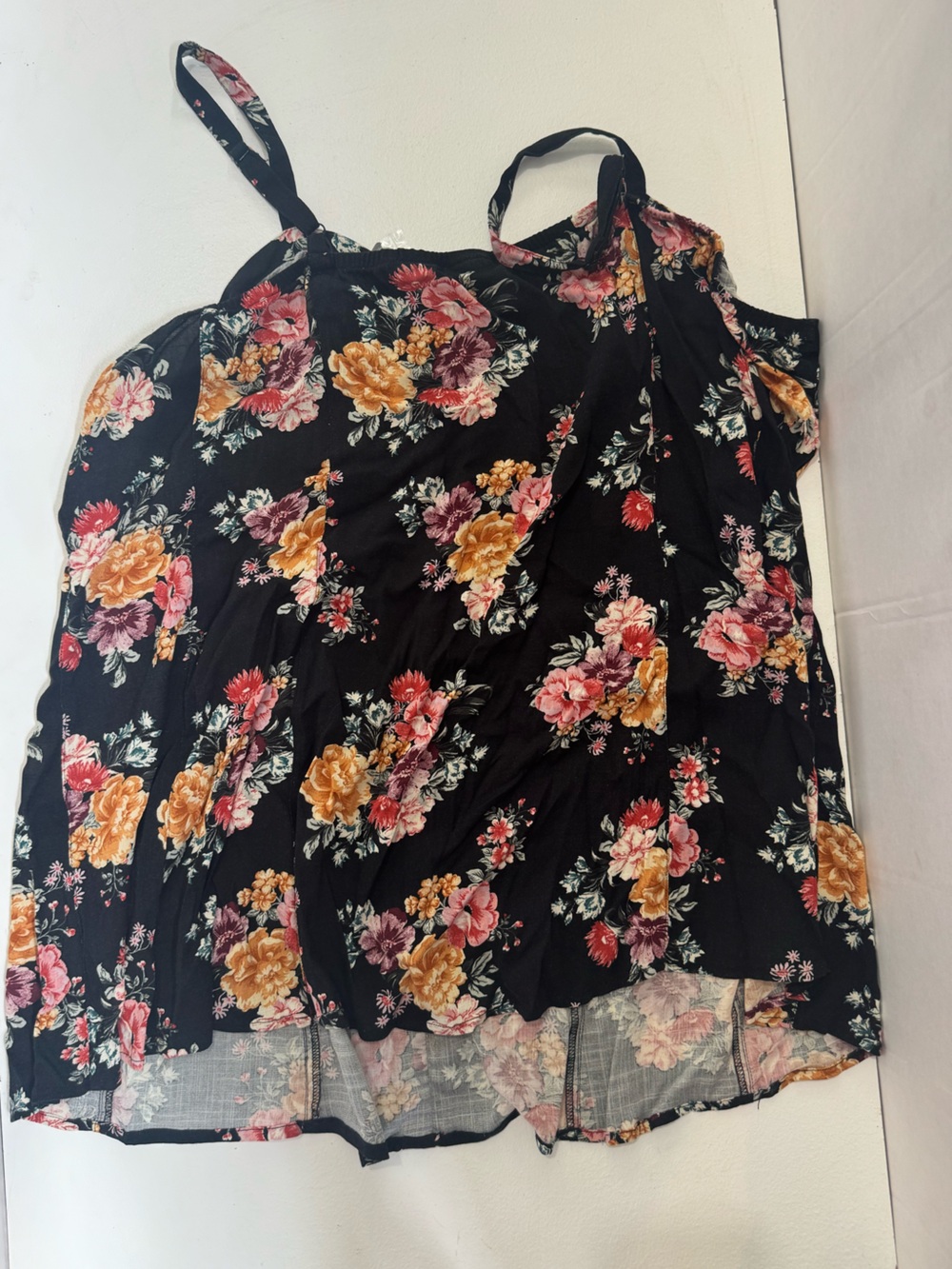 Torrid black and multicolored floral button-front cami size 3X - Picture 2 of 6